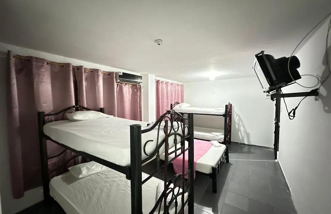Hotel El Exito-1