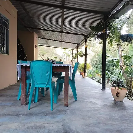 Ecohostal Tierra Prometida-3